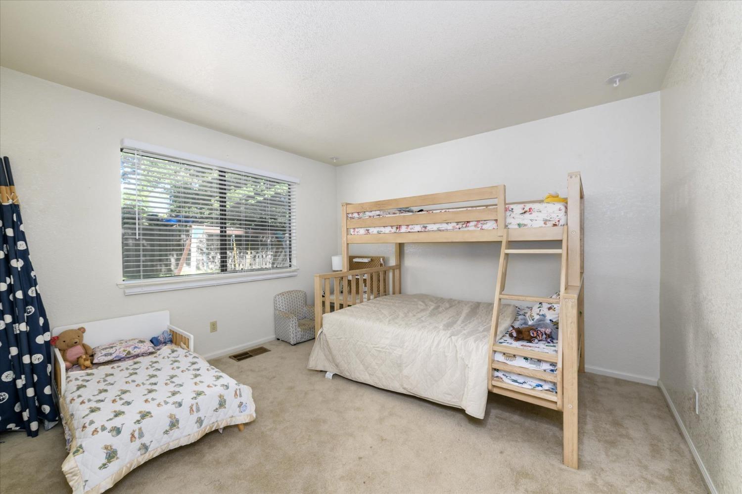 Clarion Court, Placerville, California image 17