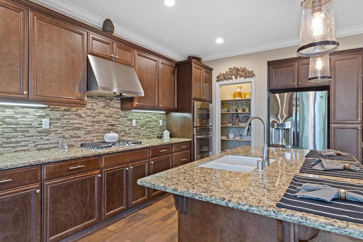 Westport Circle, Oakdale, California image 18