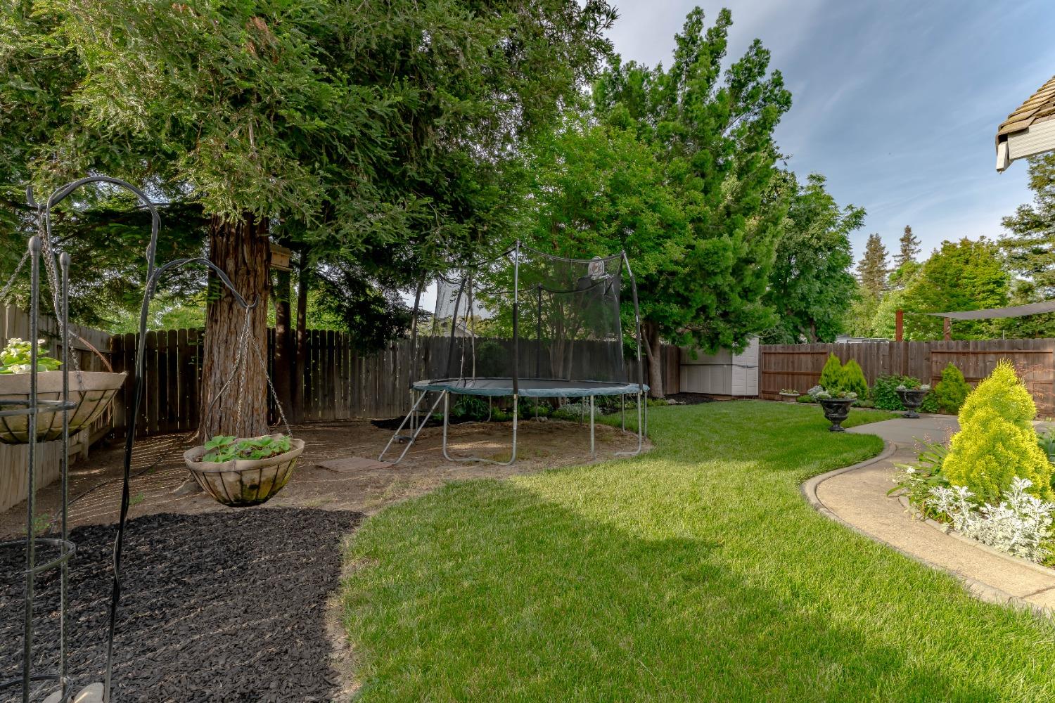 Portside Circle, Roseville, California image 22