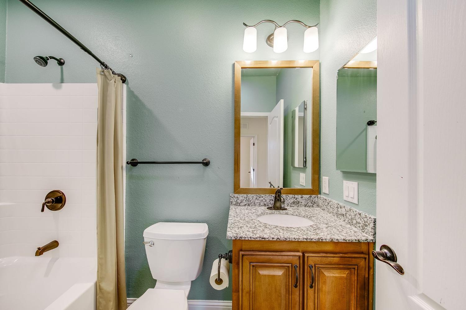 Detail Gallery Image 31 of 38 For 5505 S Grove St 318, Rocklin,  CA 95677 - 3 Beds | 2 Baths