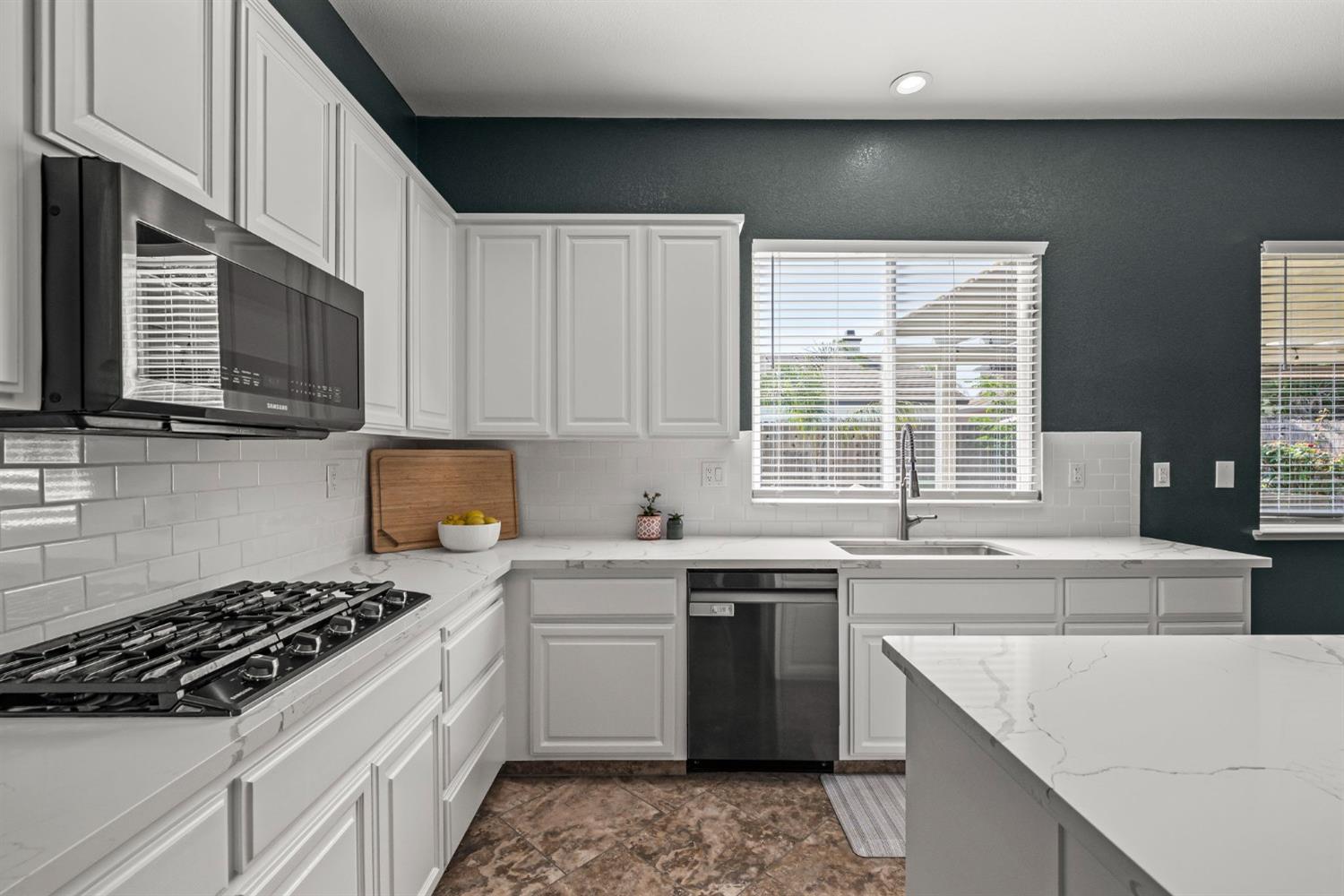 Gilleland Drive, Roseville, California image 16
