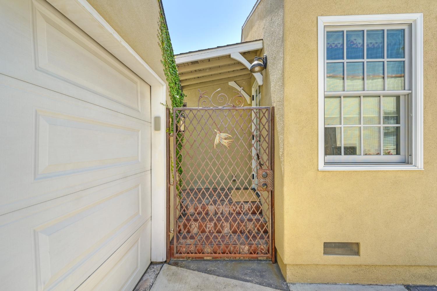 46th Street, Sacramento, California image 34
