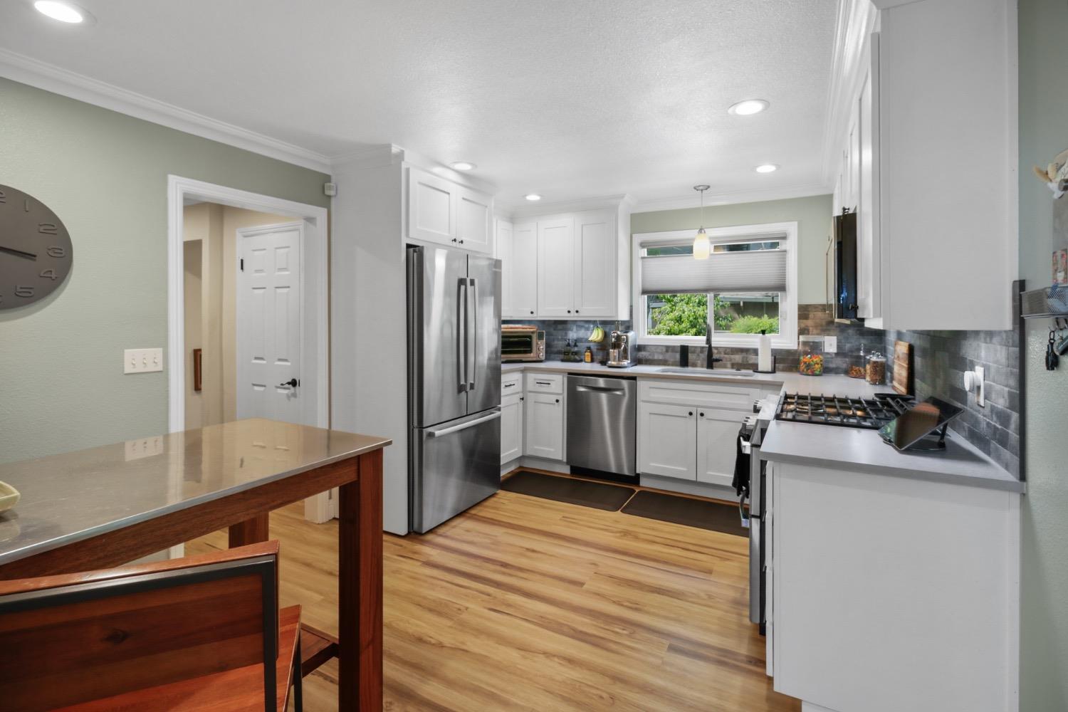 33rd Street, Sacramento, California image 18