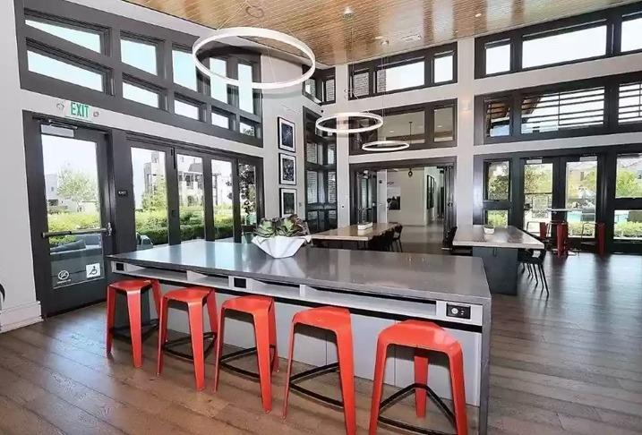Detail Gallery Image 68 of 74 For 3438 Forney Way, Sacramento,  CA 95816 - 3 Beds | 2/1 Baths