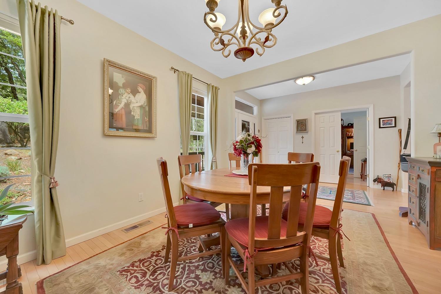 Detail Gallery Image 6 of 88 For 18860 Sylvia Dr, Pine Grove,  CA 95665 - 3 Beds | 2/1 Baths