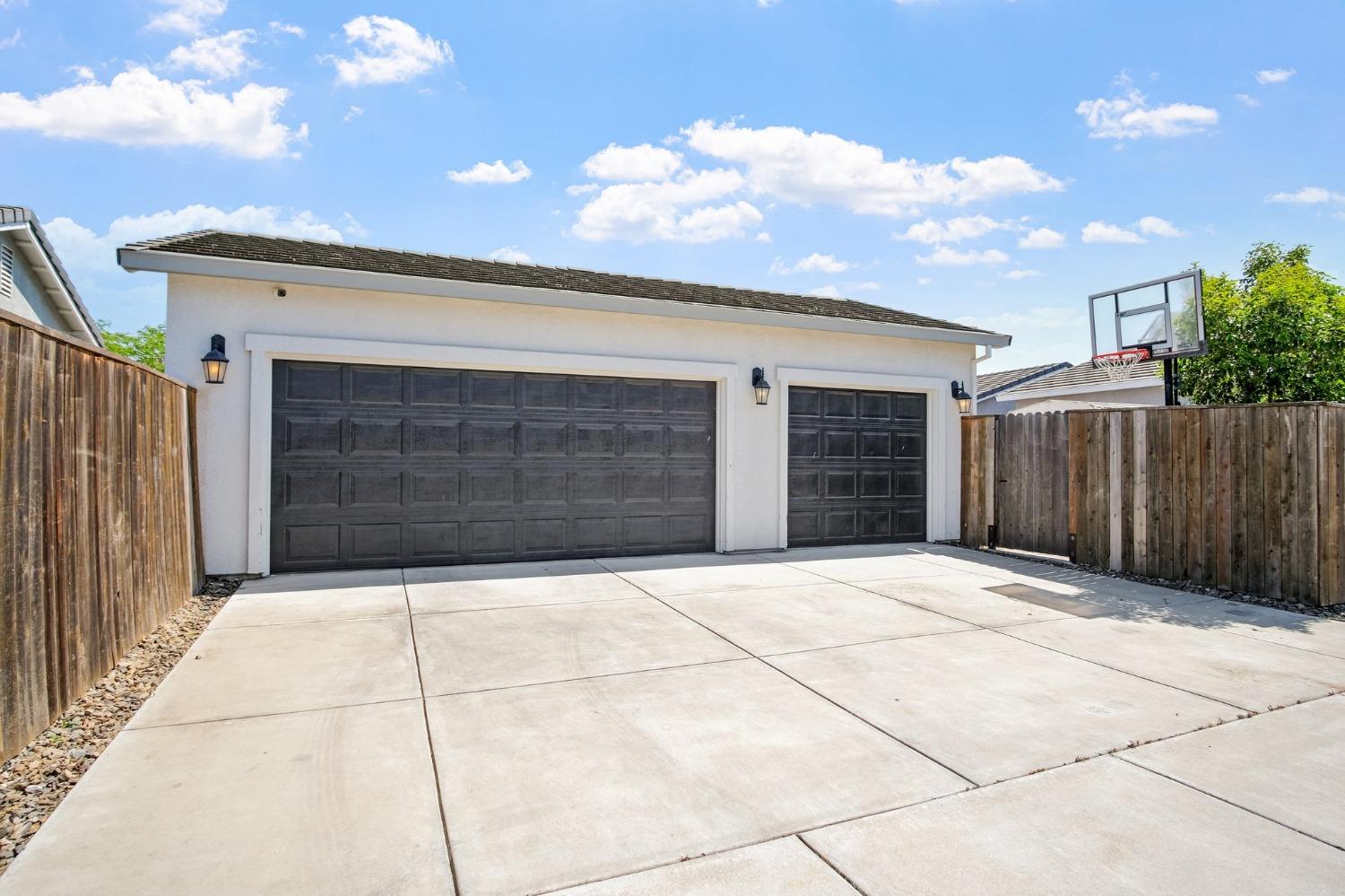 Breton Drive, Oakdale, California image 34