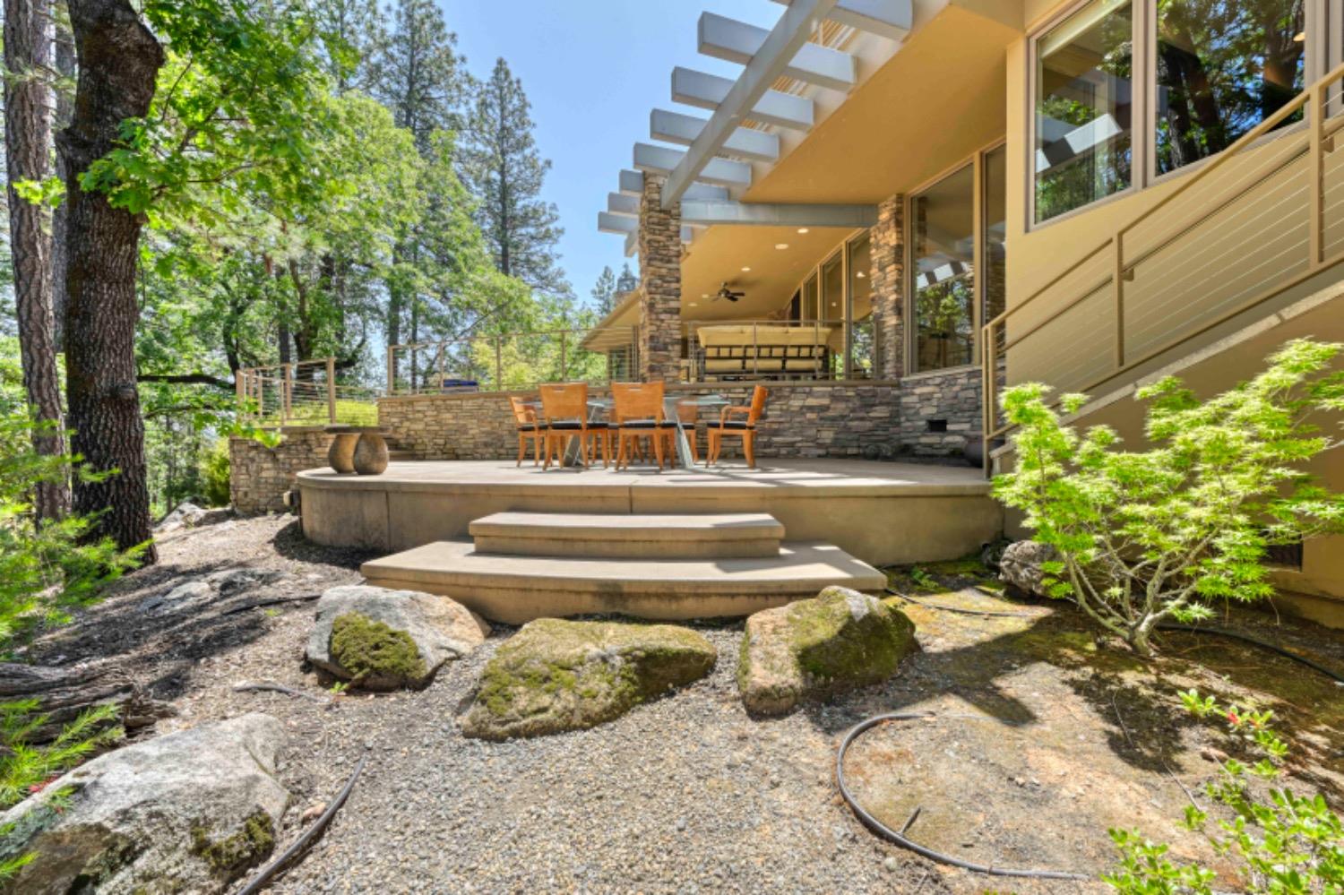 Detail Gallery Image 20 of 87 For 15090 Grand Knoll Dr, Meadow Vista,  CA 95722 - 4 Beds | 4/1 Baths