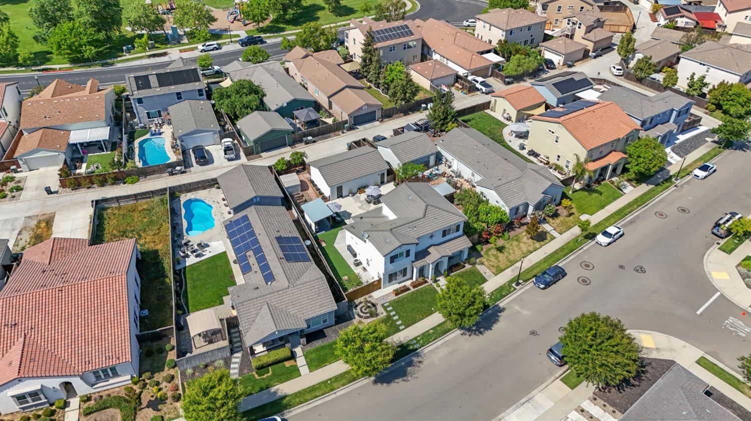 Breton Drive, Oakdale, California image 36