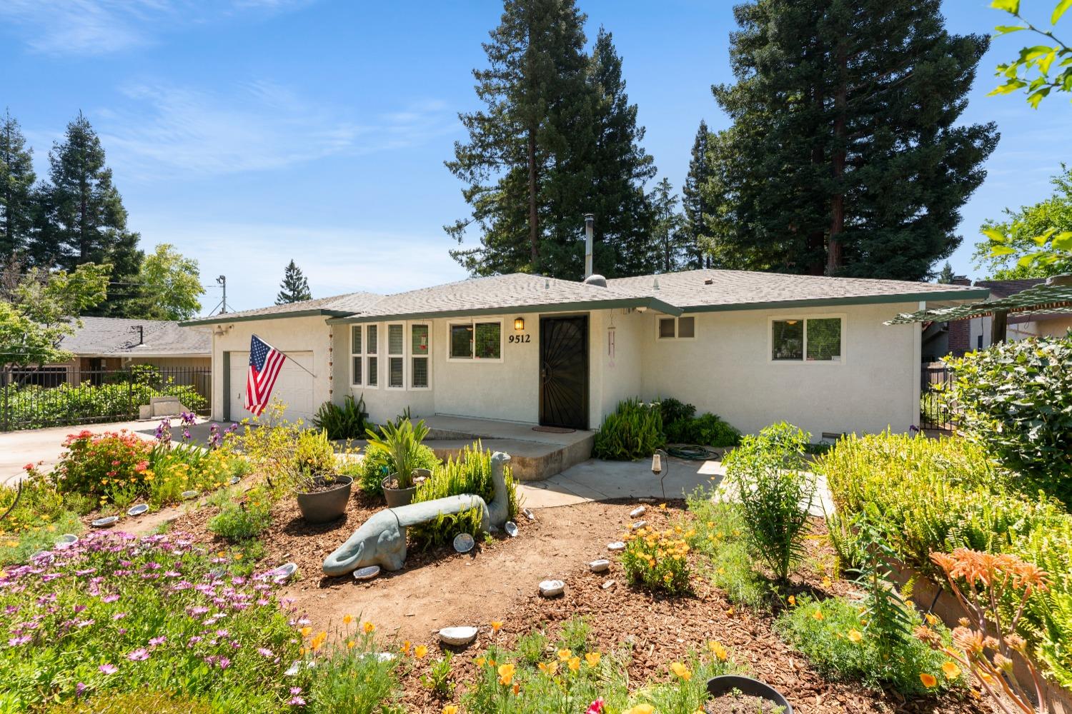 Detail Gallery Image 3 of 66 For 9512 Central Ave, Orangevale,  CA 95662 - 3 Beds | 2 Baths