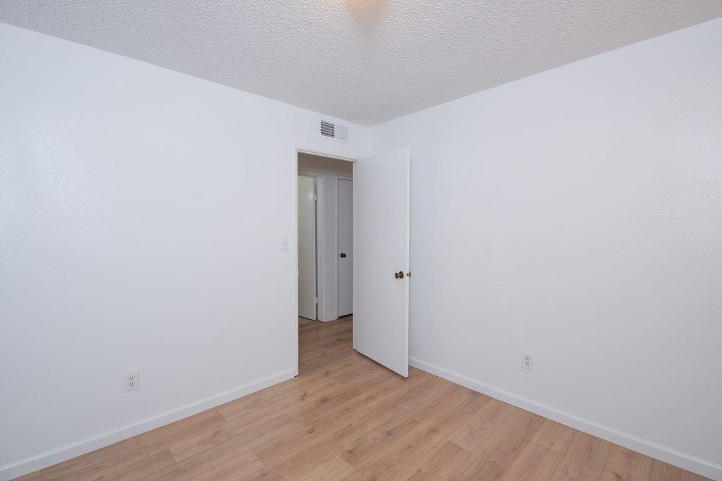 E Orangeburg Avenue, Modesto, California image 34