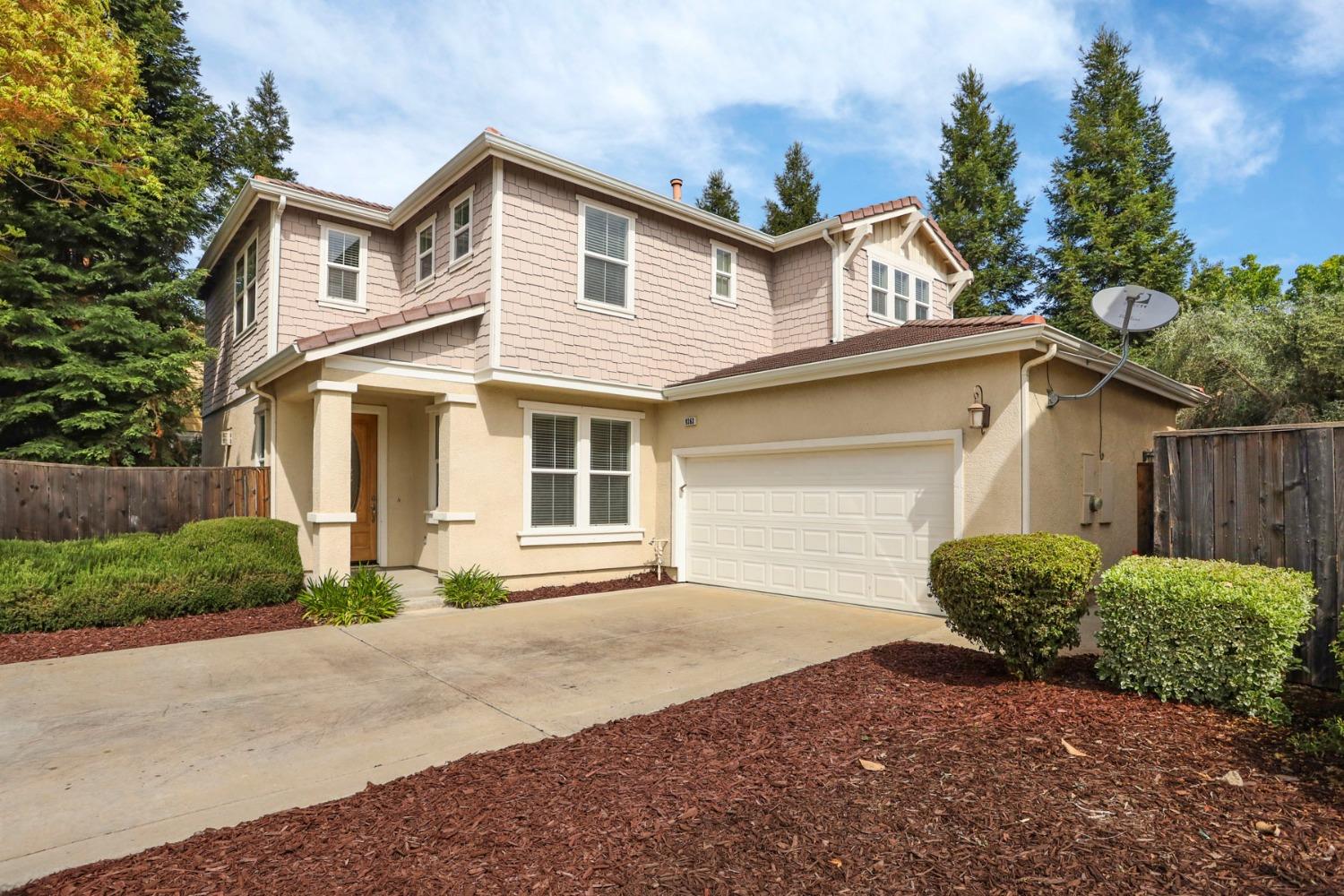 Detail Gallery Image 3 of 53 For 9363 Vintner Cir, Patterson,  CA 95363 - 4 Beds | 3 Baths