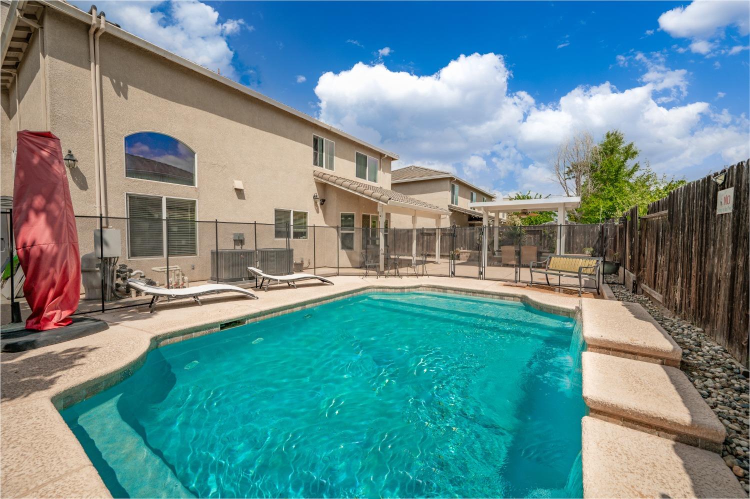 Cardinal Flower Avenue, Modesto, California image 31