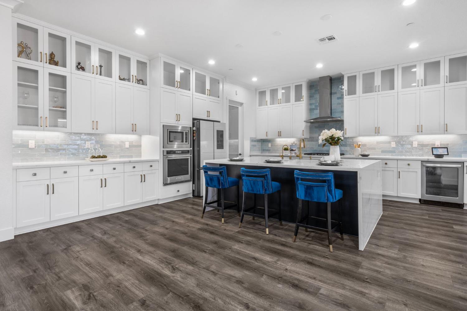 Tipton Court, Lathrop, California image 15