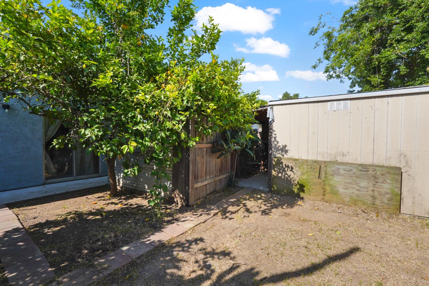 Gannet Court, Merced, California image 20