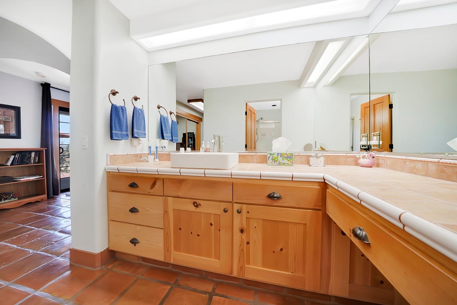 Detail Gallery Image 40 of 86 For 6061 Wind River Dr, Valley Springs,  CA 95252 - 3 Beds | 2/1 Baths