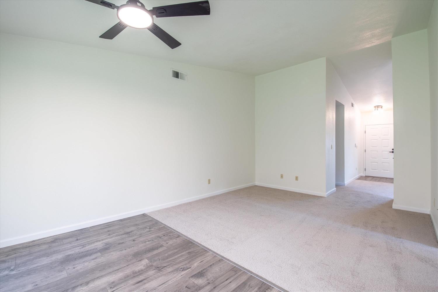 Detail Gallery Image 25 of 45 For 4046 S Royal Links Cir, Antioch,  CA 94509 - 4 Beds | 2 Baths
