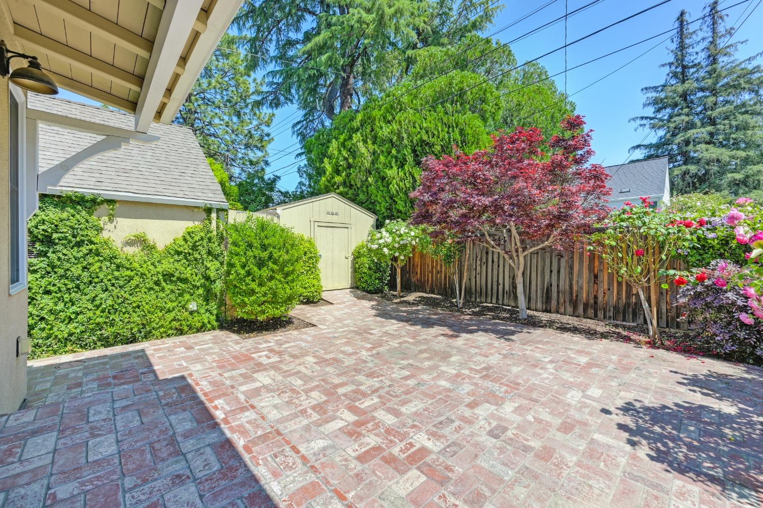 46th Street, Sacramento, California image 39