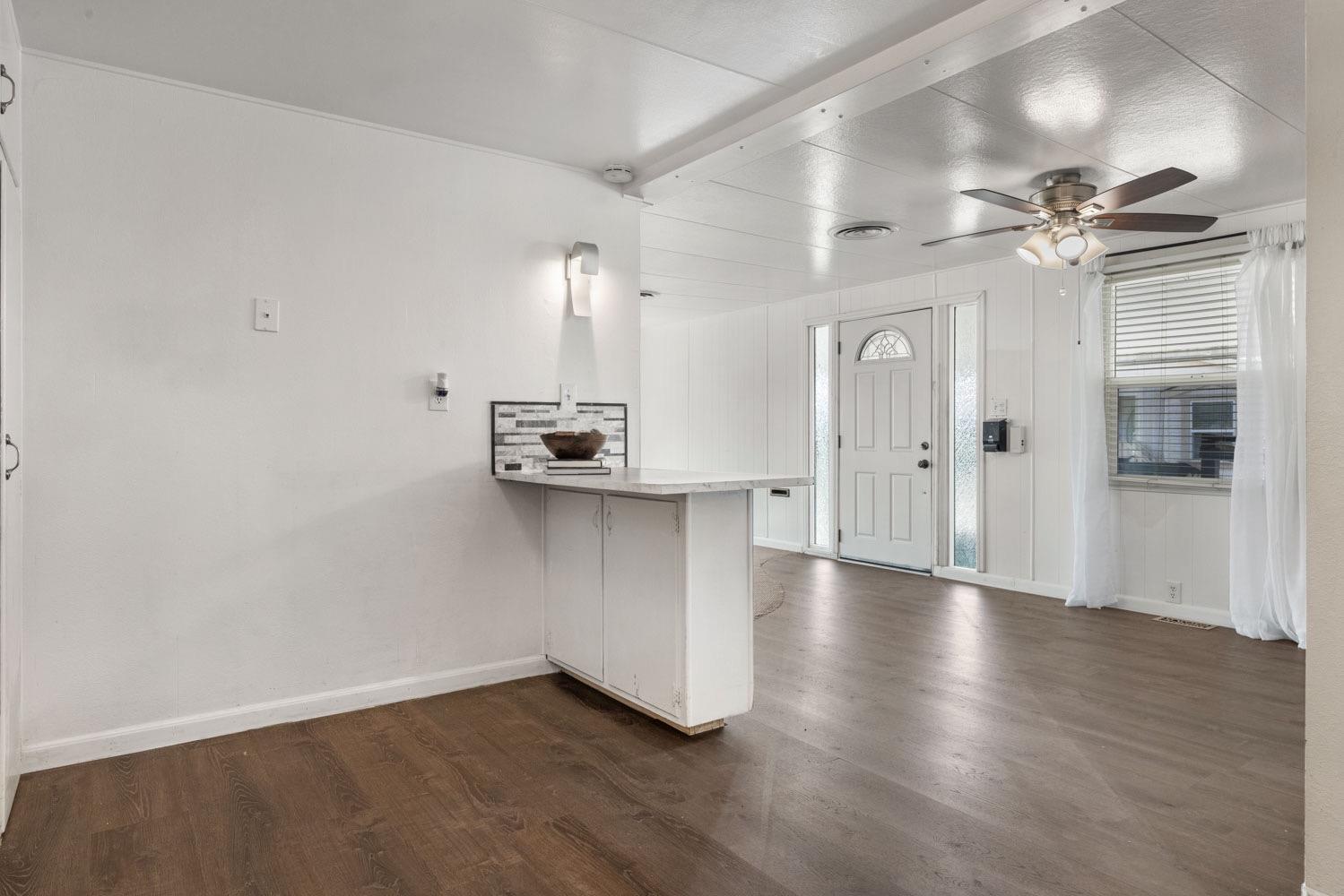 Detail Gallery Image 16 of 38 For 425 20th Century Blvd E5, Turlock,  CA 95380 - 2 Beds | 2 Baths