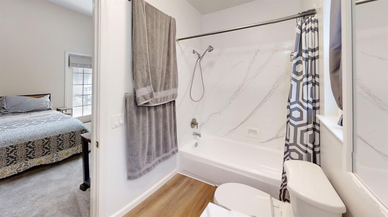 Detail Gallery Image 14 of 25 For 3200 Pepperridge Dr, Antelope,  CA 95843 - 3 Beds | 2 Baths