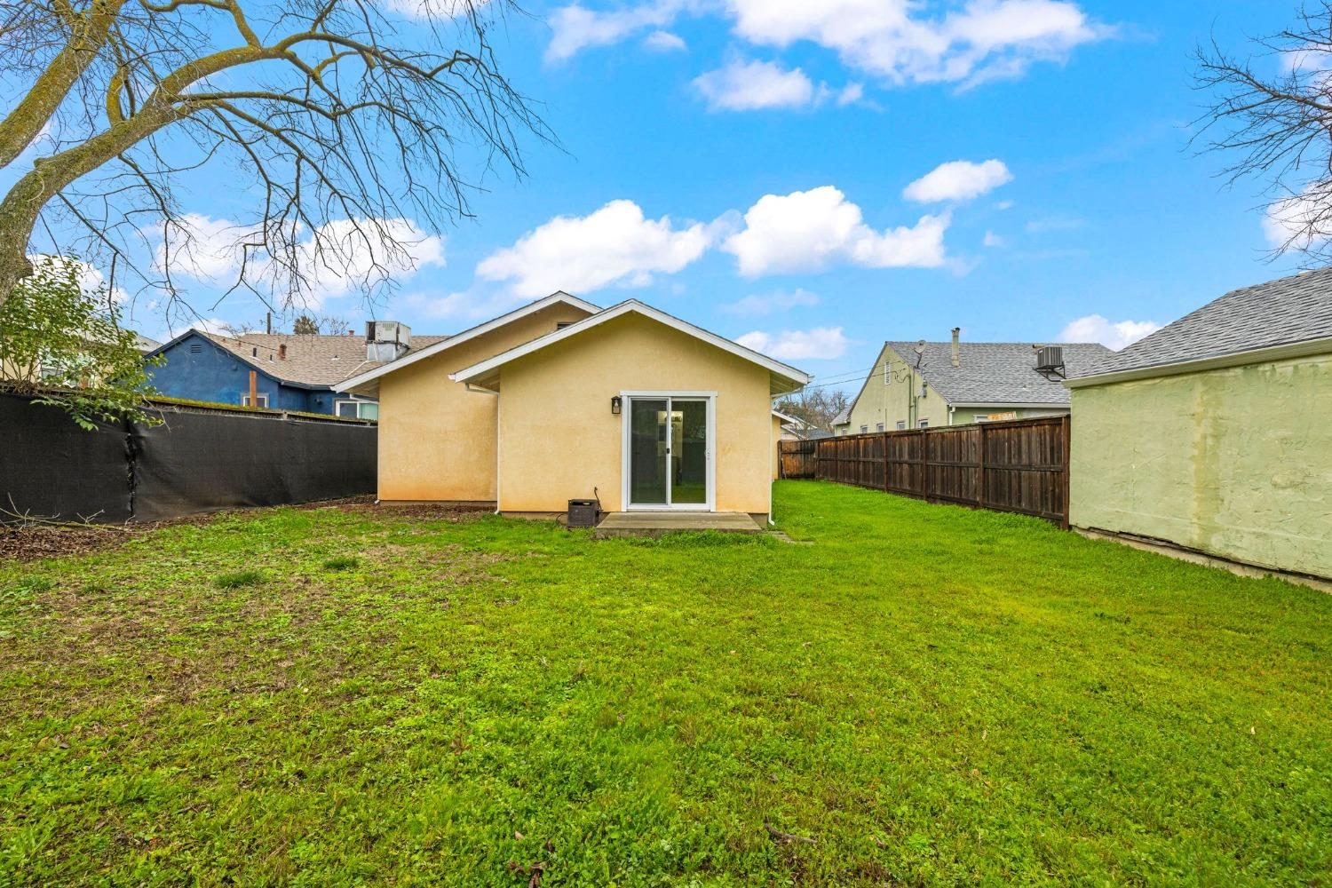 Ferrite Court, West Sacramento, California image 31