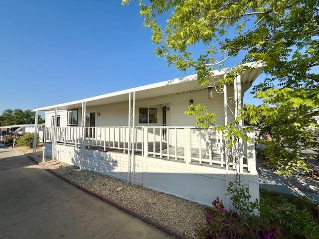 Detail Gallery Image 18 of 39 For 5917 Mallard Ln, Citrus Heights,  CA 95621 - 2 Beds | 2 Baths