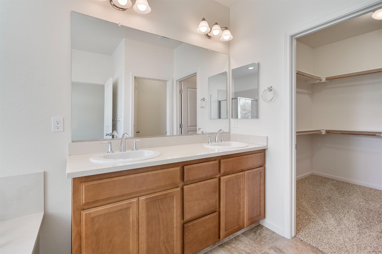 Bellflower Way, Los Banos, California image 27