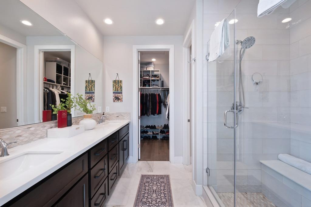 Detail Gallery Image 31 of 74 For 3438 Forney Way, Sacramento,  CA 95816 - 3 Beds | 2/1 Baths