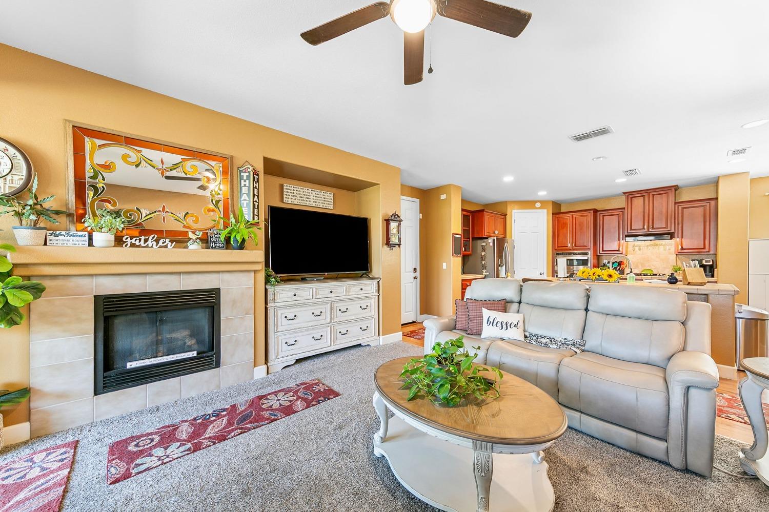Soldiers Ranch Way, Plumas Lake, California image 8