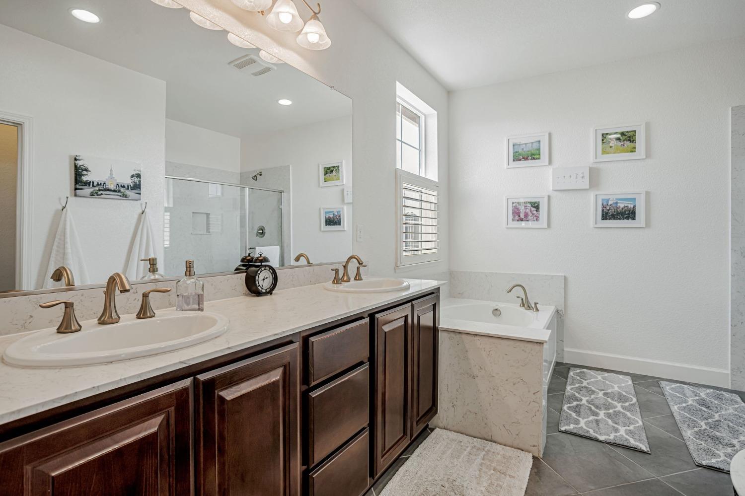 Willow Bridge Drive, Folsom, California image 30