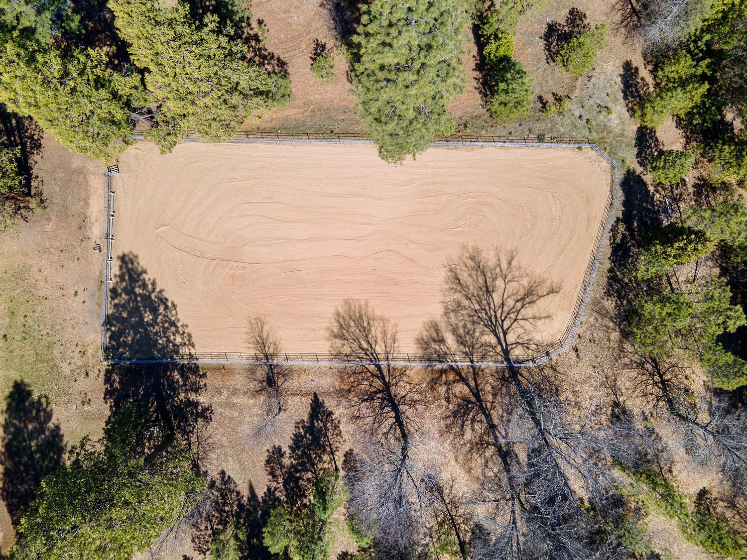 Detail Gallery Image 10 of 92 For 10415 Mcmahon Rd #10415,  Coulterville,  CA 95311 - 3 Beds | 4/1 Baths