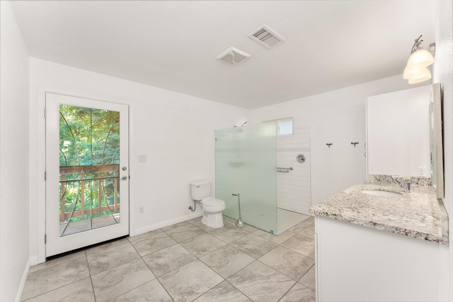 Detail Gallery Image 23 of 66 For 9512 Central Ave, Orangevale,  CA 95662 - 3 Beds | 2 Baths