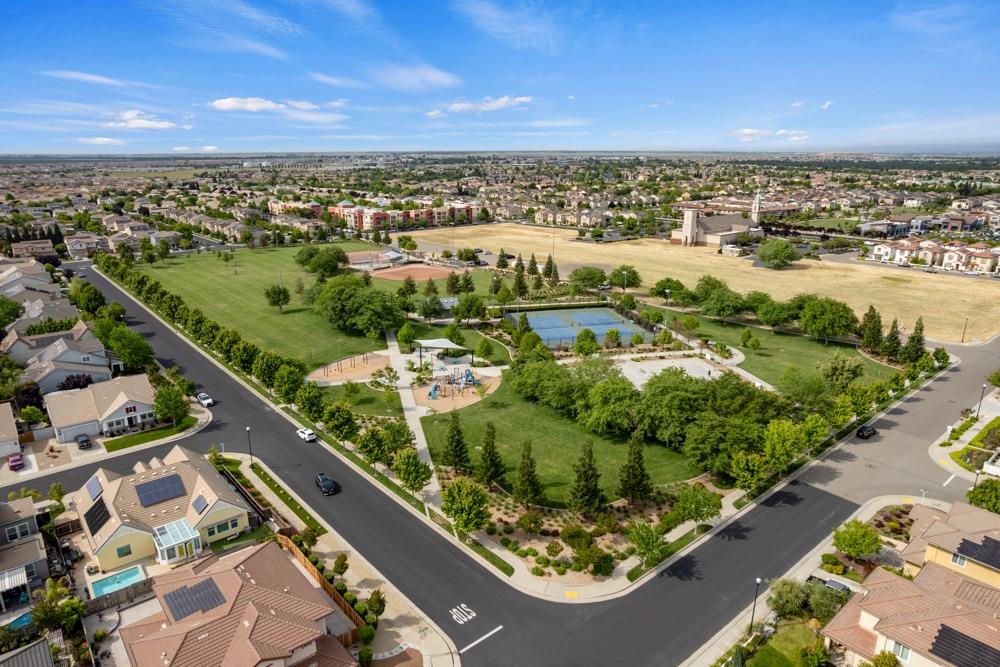 Laneworth Lane, Roseville, California image 41