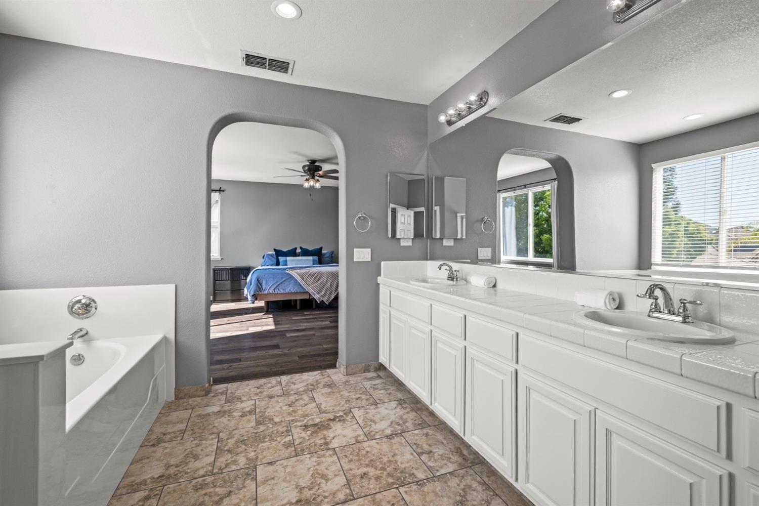 Gilleland Drive, Roseville, California image 33