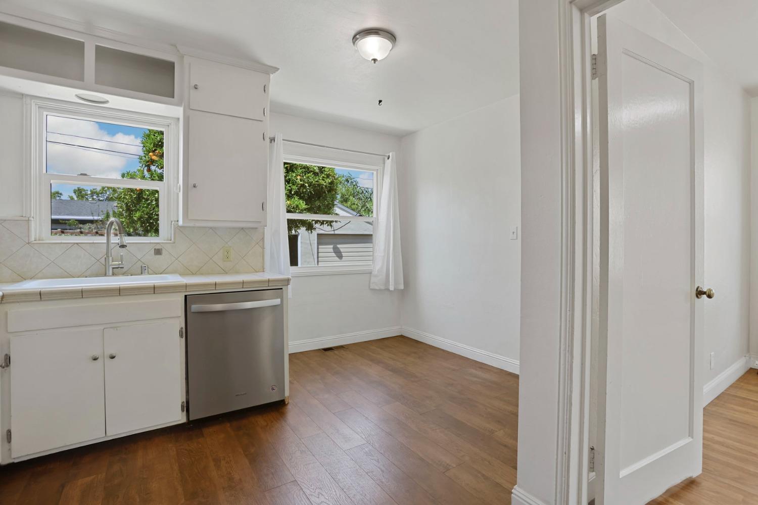 Detail Gallery Image 18 of 35 For 17 W Mendocino Ave, Stockton,  CA 95204 - 2 Beds | 1 Baths