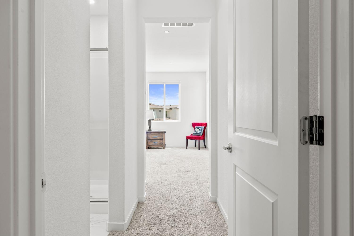 Edgeview Drive, Sacramento, California image 36