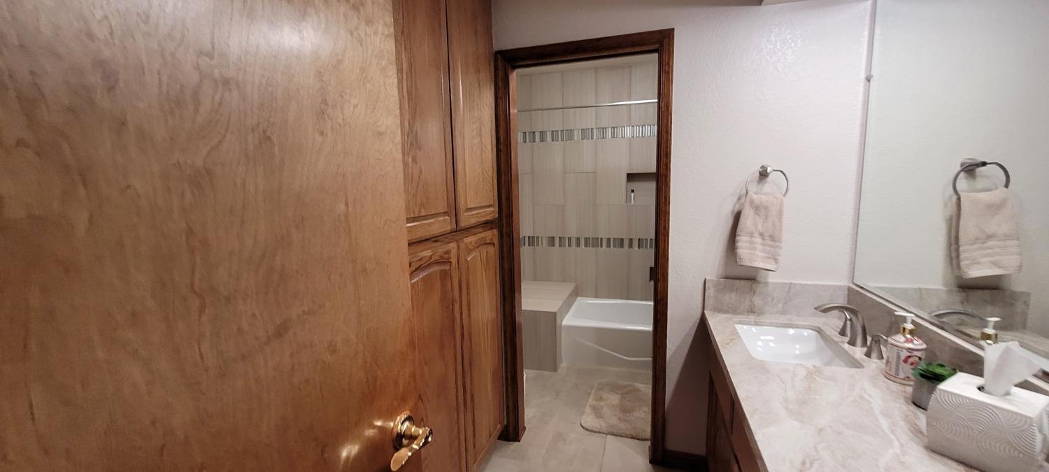 Detail Gallery Image 47 of 95 For 124 Mountain Oak Ct, Folsom,  CA 95630 - 5 Beds | 4 Baths