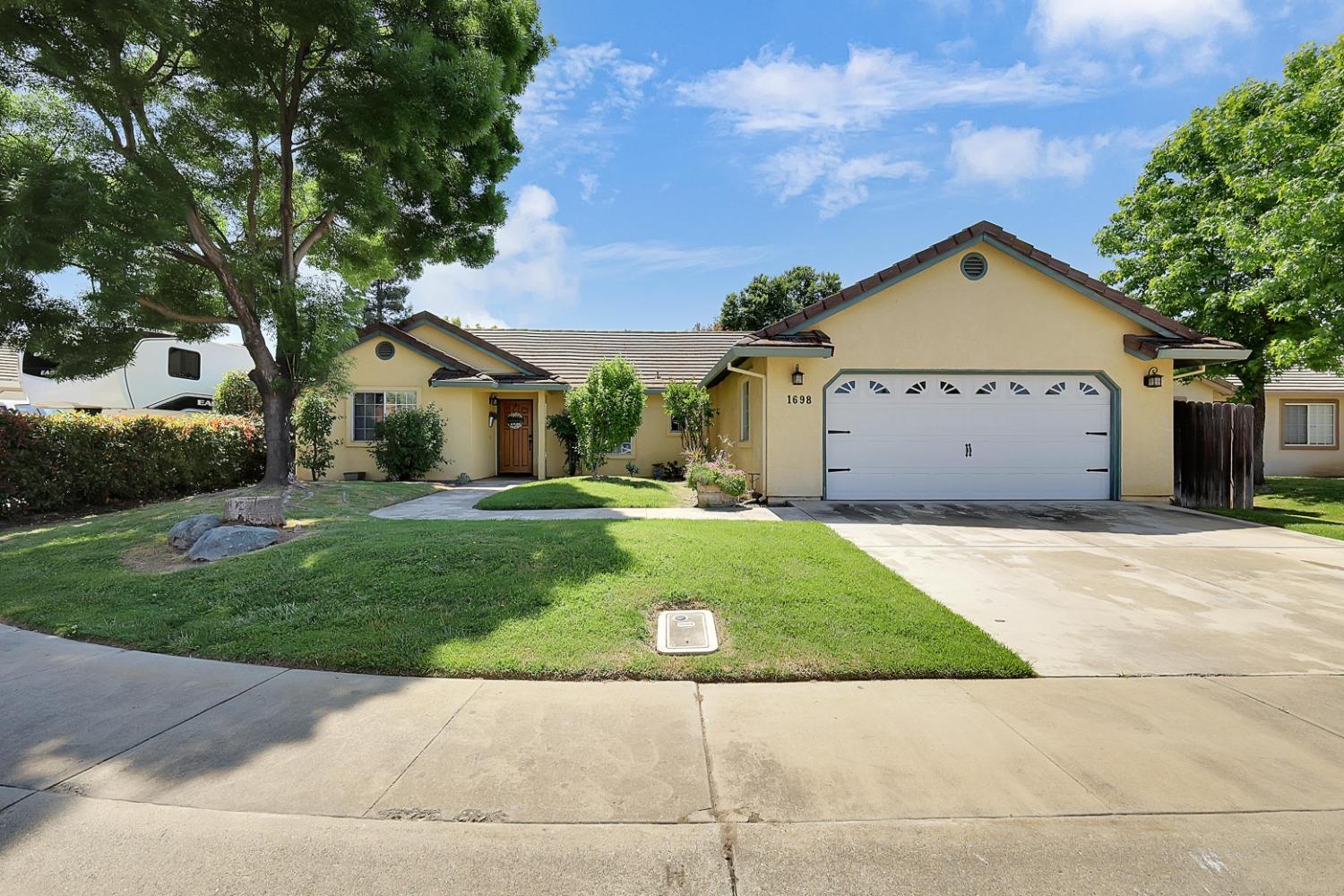 Donald Court, Yuba City, California image 1