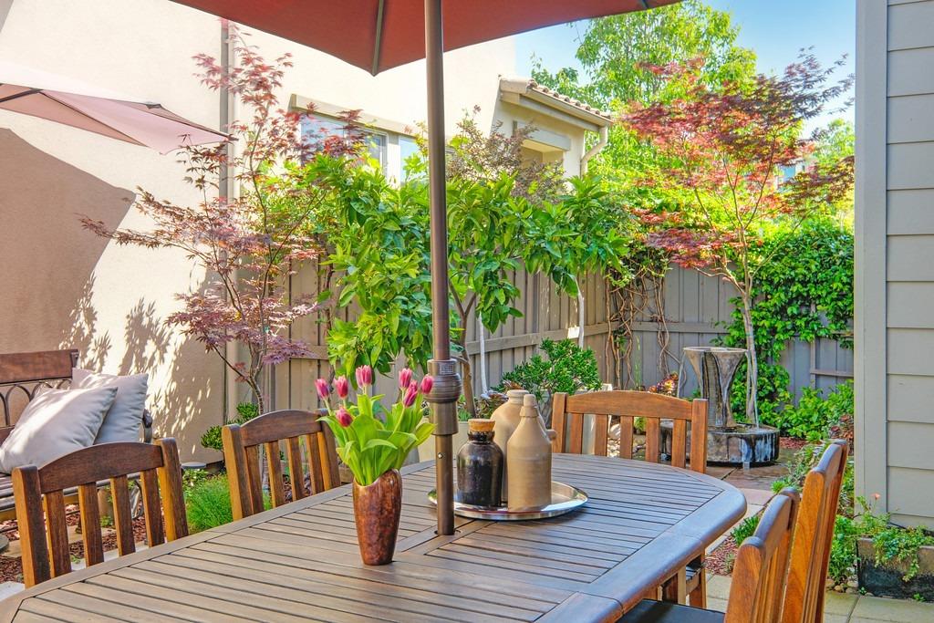 Detail Gallery Image 44 of 74 For 3438 Forney Way, Sacramento,  CA 95816 - 3 Beds | 2/1 Baths