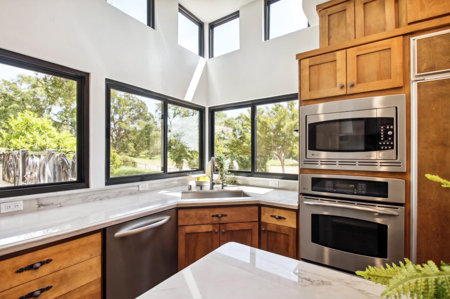 Detail Gallery Image 17 of 83 For 5254 Bryant Rd, Shingle Springs,  CA 95682 - 4 Beds | 2/1 Baths