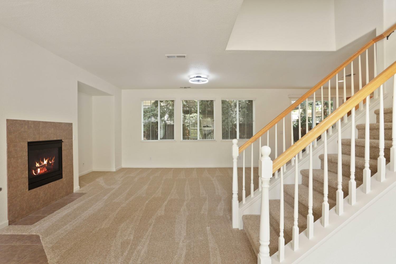 Detail Gallery Image 10 of 53 For 9363 Vintner Cir, Patterson,  CA 95363 - 4 Beds | 3 Baths