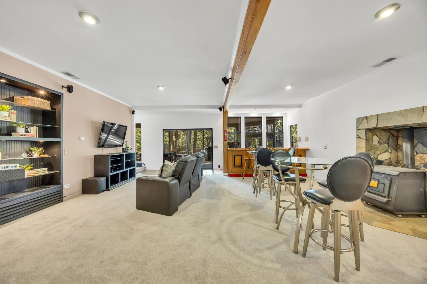 Detail Gallery Image 45 of 79 For 15135 Orchard Springs Rd, Grass Valley,  CA 95945 - 4 Beds | 4/1 Baths