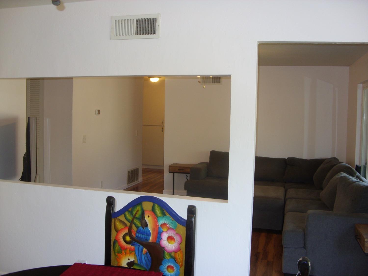 Detail Gallery Image 9 of 19 For 5341 Ygnacio Dr, Sacramento,  CA 95842 - 3 Beds | 1/1 Baths