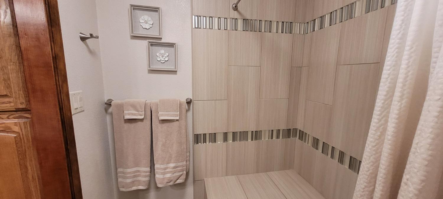 Detail Gallery Image 49 of 95 For 124 Mountain Oak Ct, Folsom,  CA 95630 - 5 Beds | 4 Baths