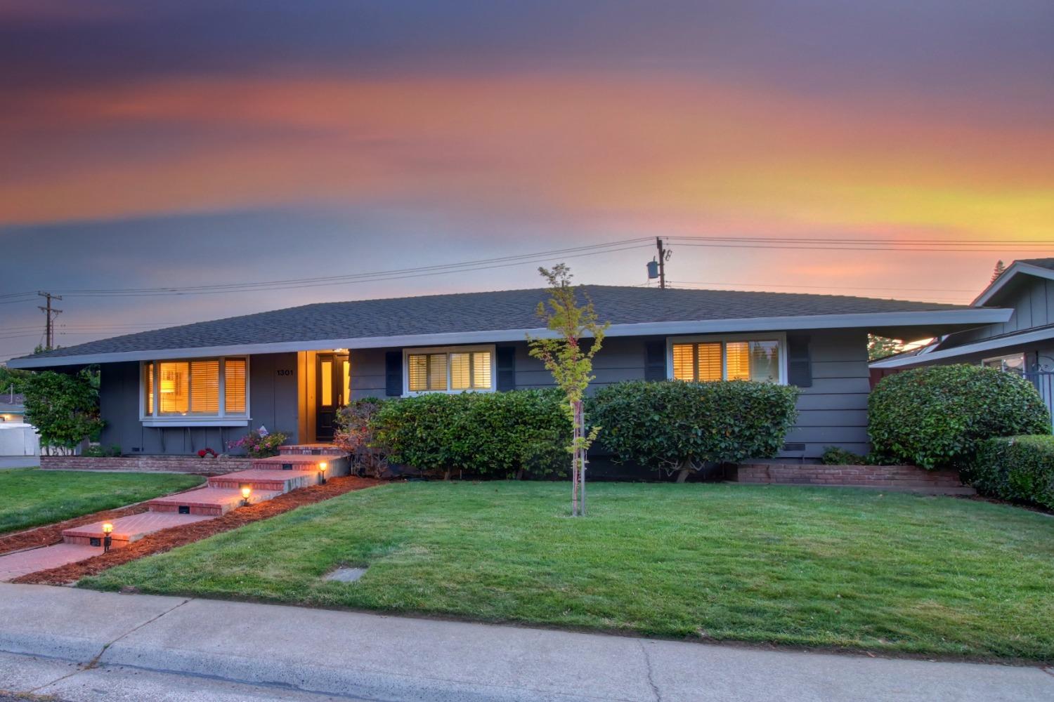 Gary Way, Carmichael, California image 1