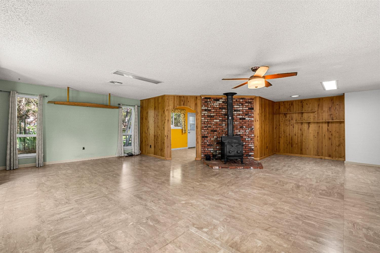Detail Gallery Image 26 of 79 For 16080 Mount Whitney Dr, Fiddletown,  CA 95629 - 3 Beds | 2 Baths