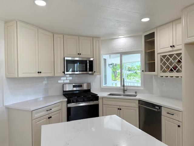 Detail Gallery Image 14 of 39 For 5917 Mallard Ln, Citrus Heights,  CA 95621 - 2 Beds | 2 Baths