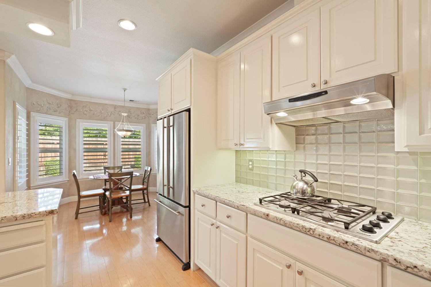 Windwood Drive, Woodbridge, California image 20