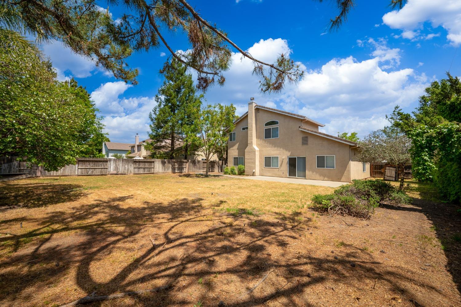 Queensland Avenue, Manteca, California image 36