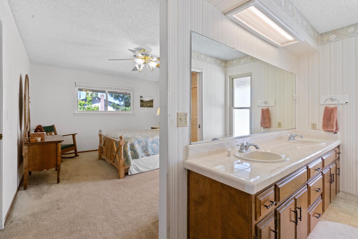 E Caroleigh Way, Yuba City, California image 30