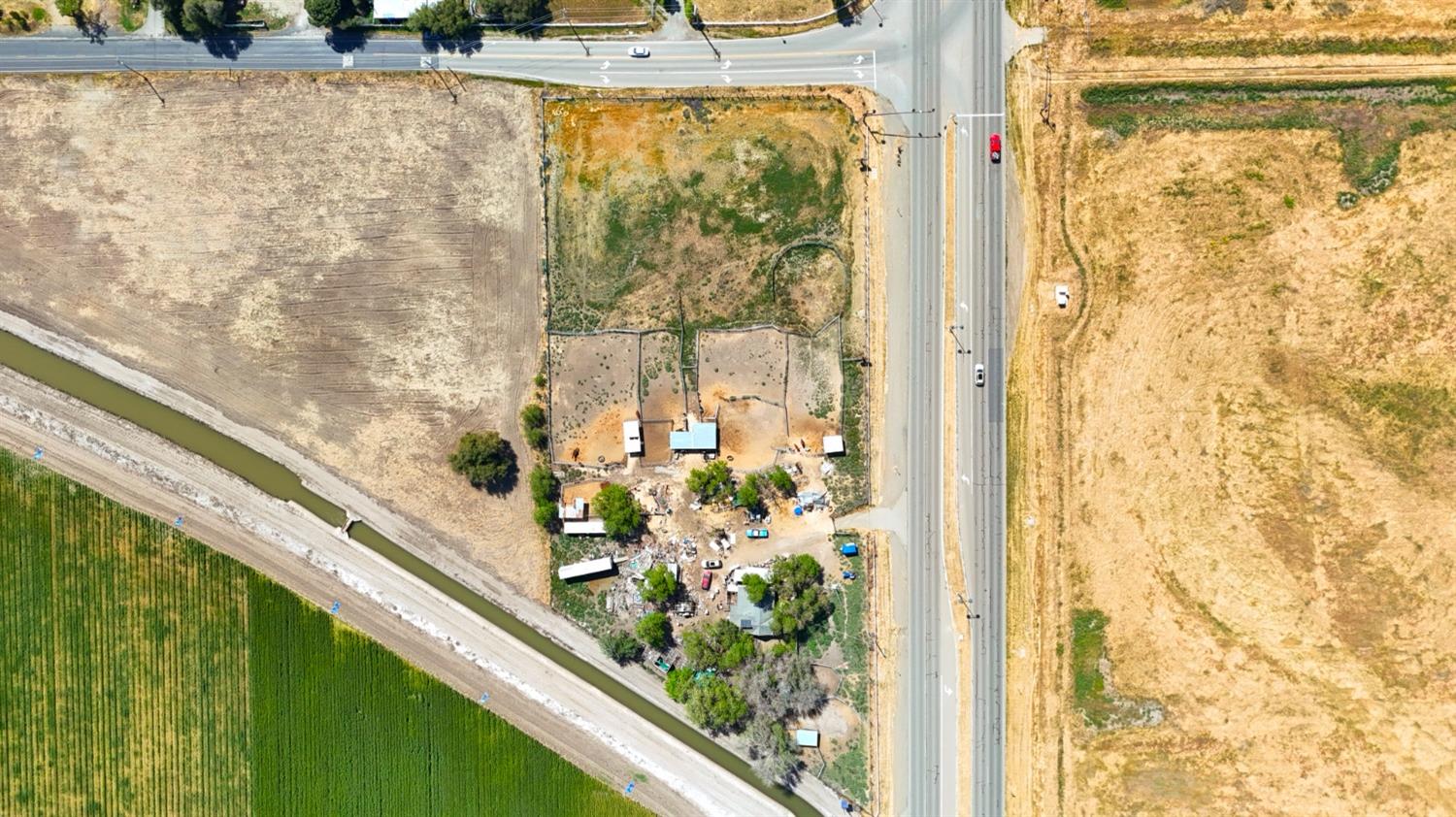 Detail Gallery Image 9 of 33 For 22718 Mountain House Pkwy, Tracy,  CA 95391 - 3 Beds | 1 Baths
